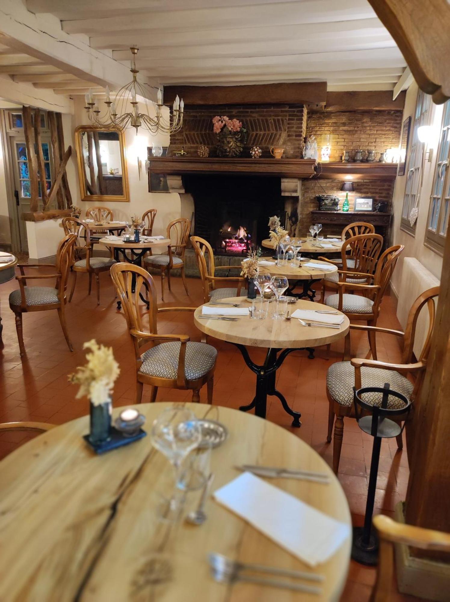 Le Relais Des Dalles - Hotel & Restaurant Sassetot-le-Mauconduit Zewnętrze zdjęcie
