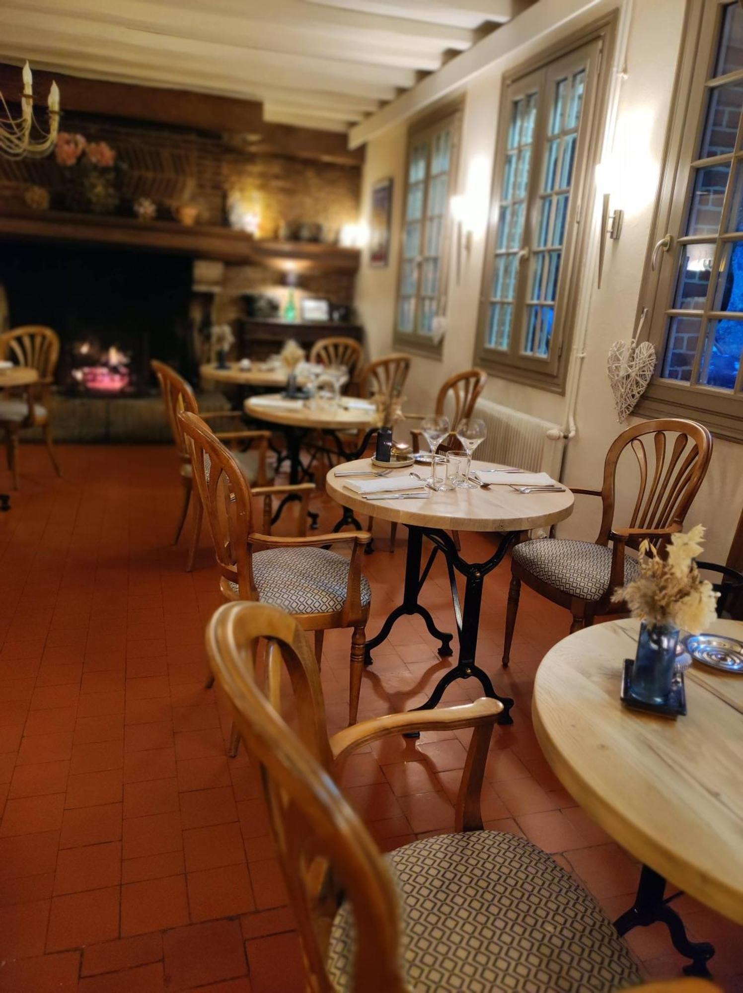 Le Relais Des Dalles - Hotel & Restaurant Sassetot-le-Mauconduit Zewnętrze zdjęcie