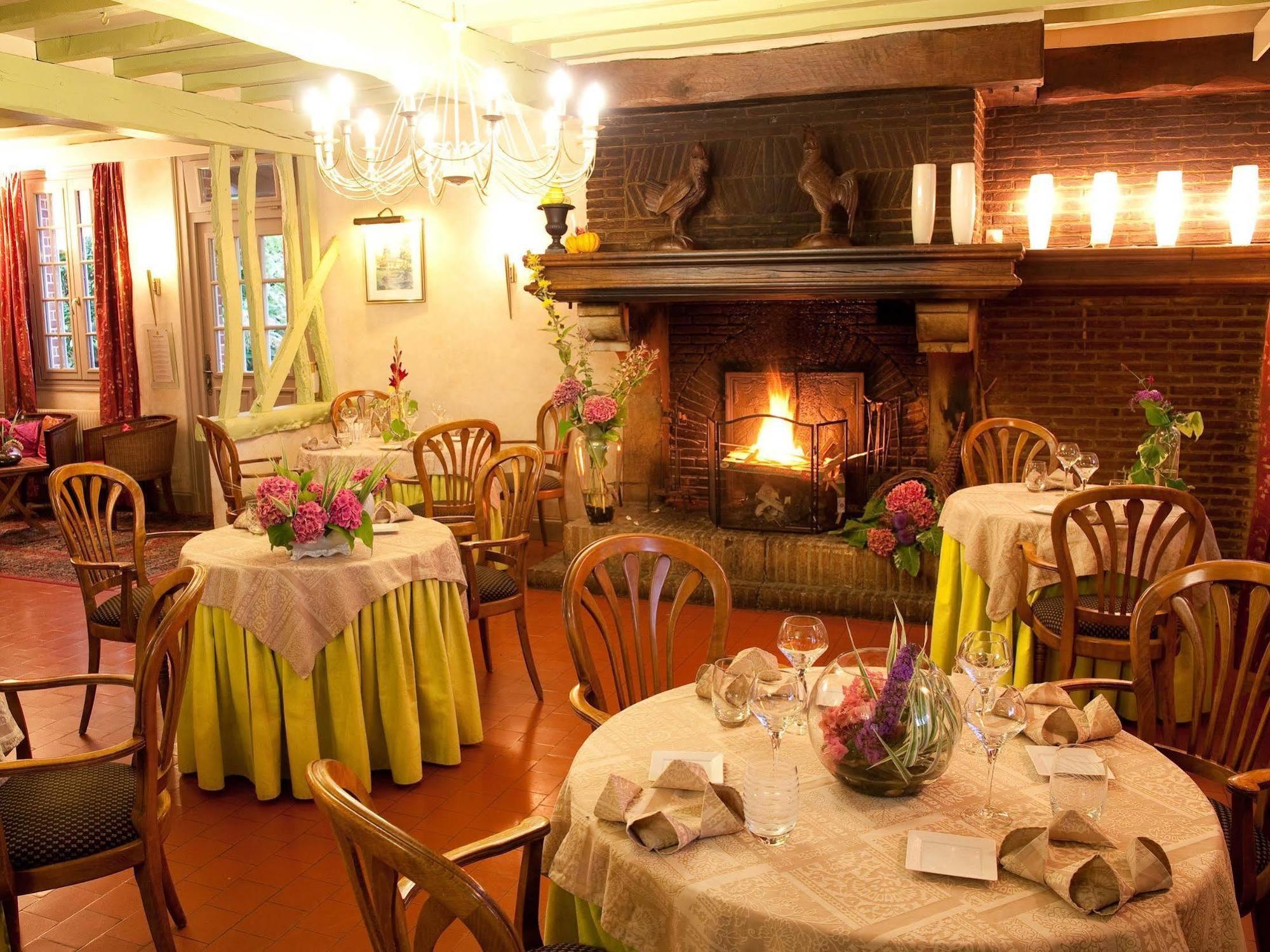 Le Relais Des Dalles - Hotel & Restaurant Sassetot-le-Mauconduit Zewnętrze zdjęcie